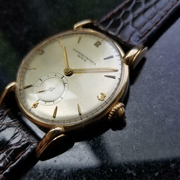 VACHERON & CONSTATIN Men's 18K Solid Gold Hand-Winding Dress Watch c.1950s