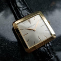 TIFFANY & CO. Men's Midsize 18K Solid Gold 21J Hand-Wind, c.1960s Swiss