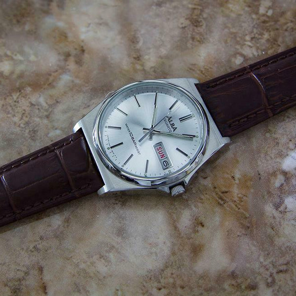 Seiko Alba Rare 1980s Mens Stainless Steel Made in Japan Quartz Watch