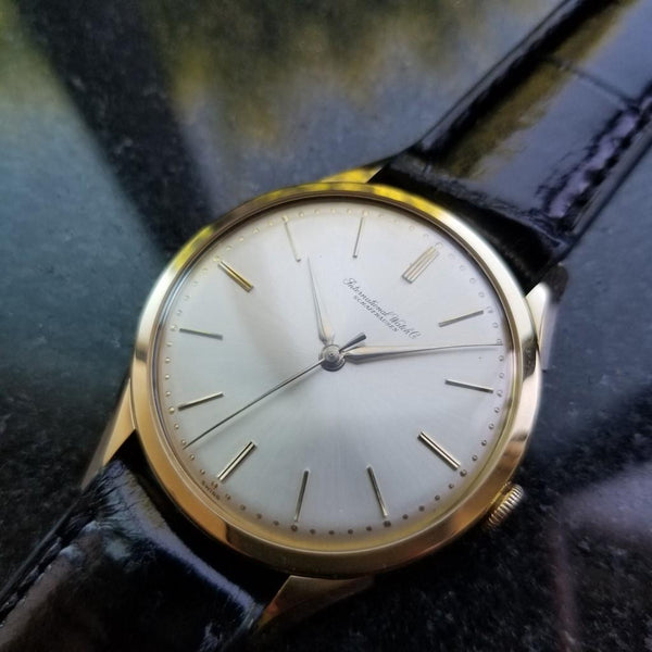 IWC Men's 18K Solid Gold Manual Hand-Wind Dress Watch c.1970s Swiss Luxury