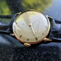 VACHERON CONSTANTIN Men's Midsize 18K Gold Hand-Wind Dress Watch c.1940s