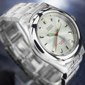 Guess Waterpro Beautiful Mens Stainless Steel 40mm Quartz Sports Watch