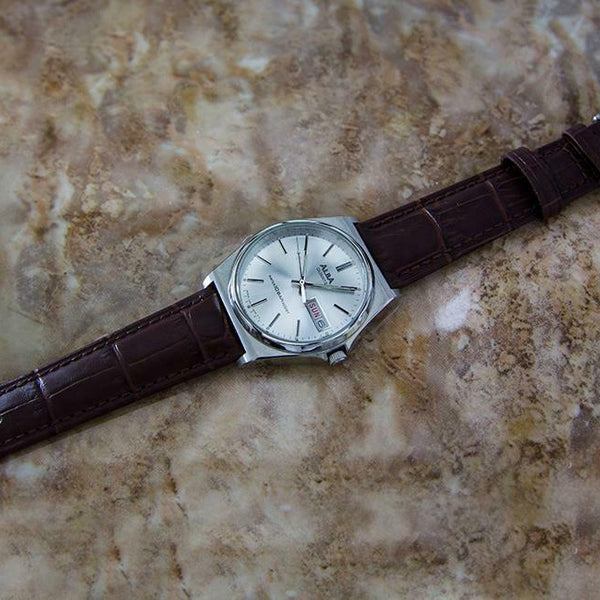 Seiko Alba Rare 1980s Mens Stainless Steel Made in Japan Quartz Watch