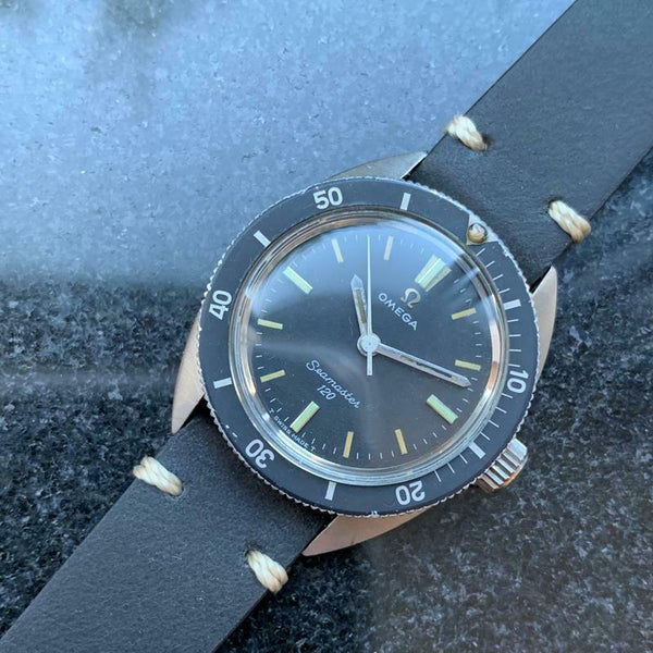 OMEGA Men's Midsize Seamaster 120 Manual Wind Diver, c.1960s Swiss Vintage