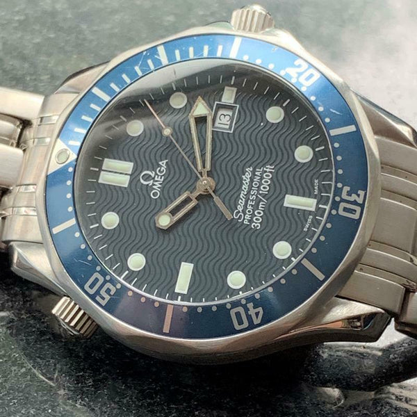 OMEGA Men's Seamaster Professional 300m James Bond Quartz, c.2000s Swiss