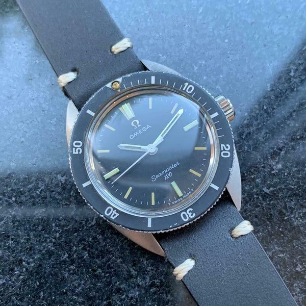 OMEGA Men's Midsize Seamaster 120 Manual Wind Diver, c.1960s Swiss Vintage