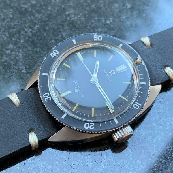 OMEGA Men's Midsize Seamaster 120 Manual Wind Diver, c.1960s Swiss Vintage